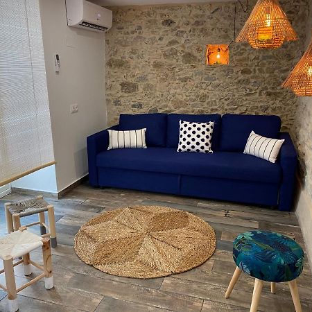 Ideal Parelles Aptm Amb Encant Estil Mediterrani I Tranquil A Llanca Apartment Exterior foto